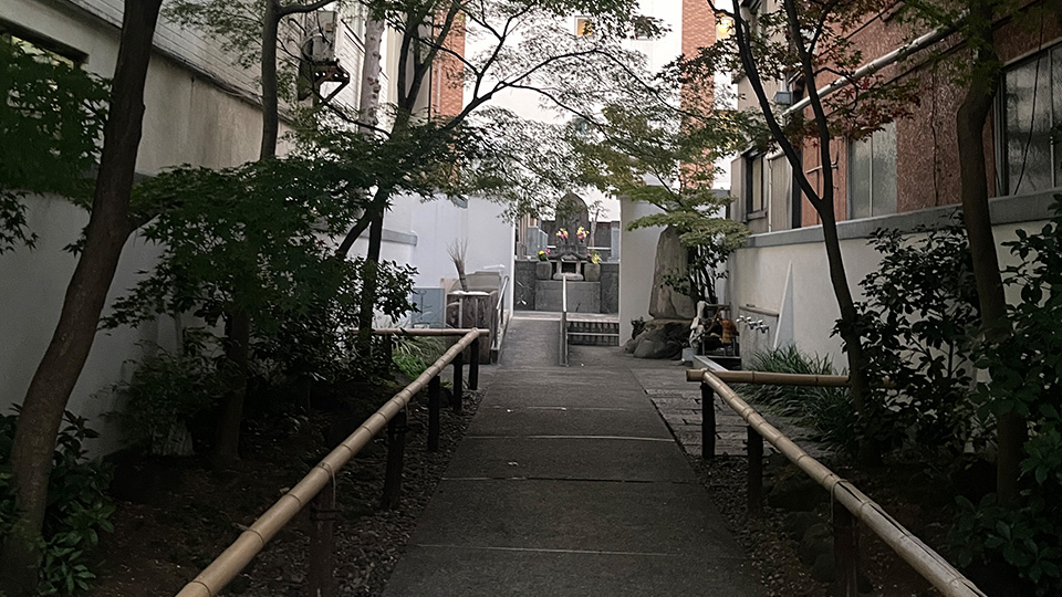 変わらぬ安心、時代に寄り添う供養